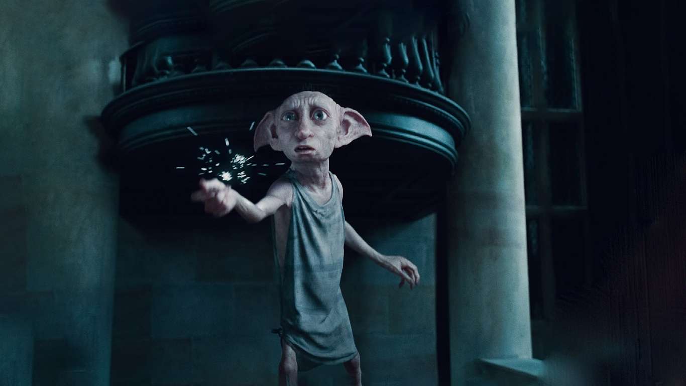 House-elves led by Kreacher bravely charging in the Battle of Hogwarts.