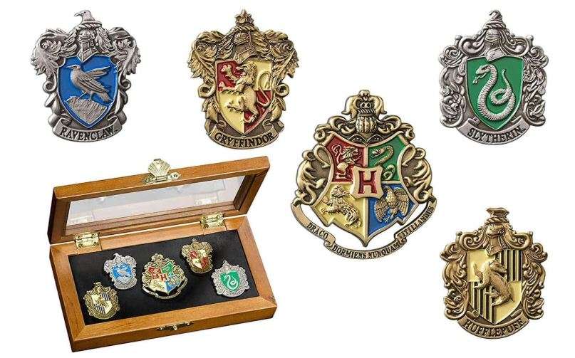 Harry Potter HOGWARTS House Crest Pins 