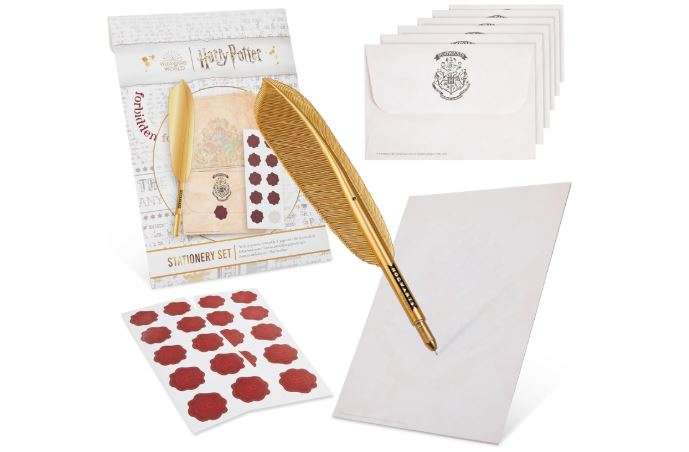 Harry Potter Letter Writing Kit for Kids, Teens with A5 Paper, Envelopes, Quill Pen, Stickers, Stationery Set, Hogwarts Gifts for Kids
