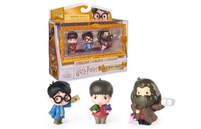 Wizarding World Harry Potter, Micro Magical Moments Action Figures Set with Harry, Hagrid, Dudley & Display Case, Kids Toys for Ages 6 and up 