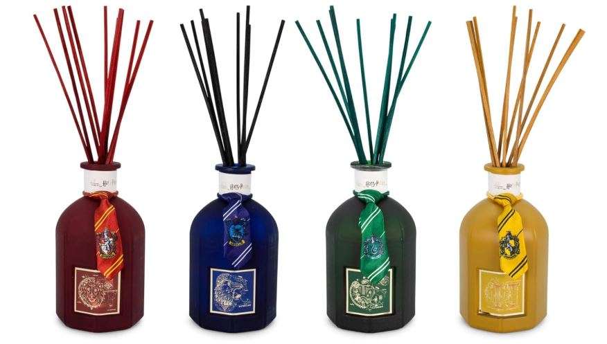 Harry Potter Hogwarts House 4-Piece Premium Reed Diffuser Set