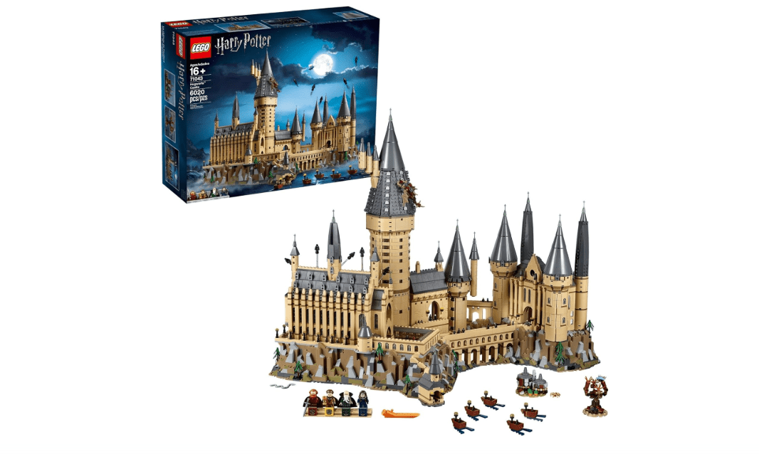 
LEGO Harry Potter Hogwarts Castle 71043 Building Set - Model Kit with Minifigures, Featuring Wand, Boats, and Spider Figure, Gryffindor and Hufflepuff...