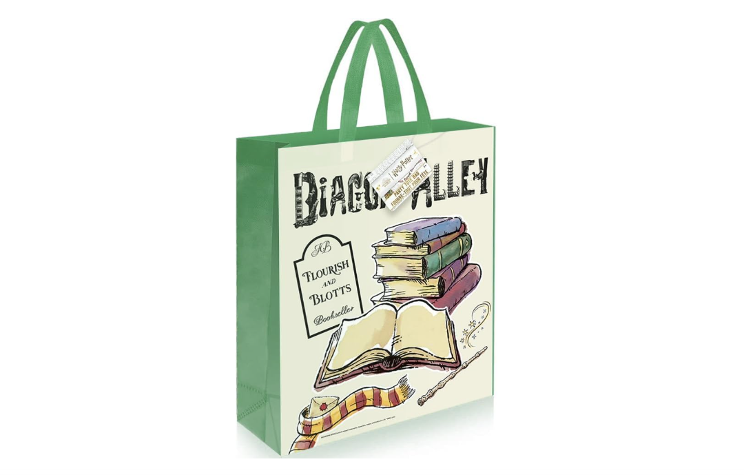 
Harry Potter Off-White Tote Bag Party Decor -13" x 11" (1 Pc.) | Perfect for Hogwarts Fans & Magical Gatherings