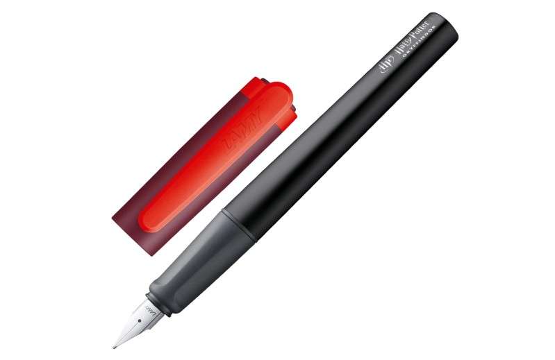 Lamy nexx Harry Potter Gryffindor Fountain Pen - Special Edition Fountain Pen with Engraving of the House - Steel Nib in Line Width A - Aluminum Body - Incl...
