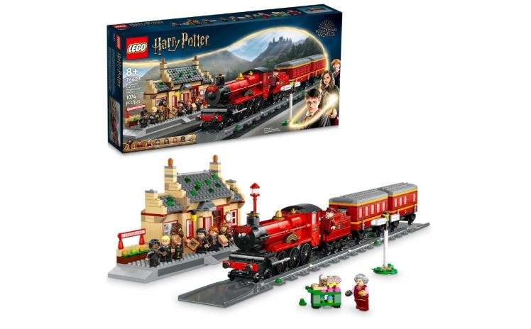 LEGO Harry Potter Hogwarts Express & Hogsmeade Station Building Toy - Pretend Play and Display Decor for Boys & Girls, Ages 8+ - Gift Idea for...
