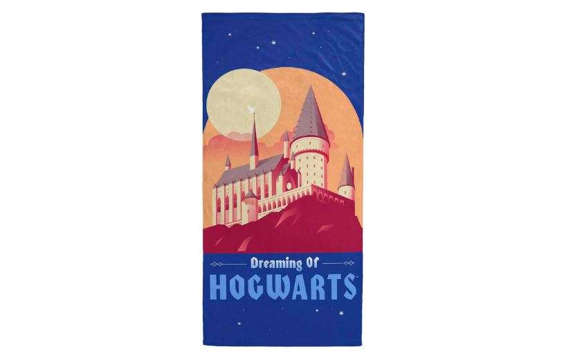 Jay Franco Harry Potter Hogwarts Castle Kids Bath Pool Beach Towel - Super Soft & Absorbent 100% Cotton Towel, Measures 28 x 58