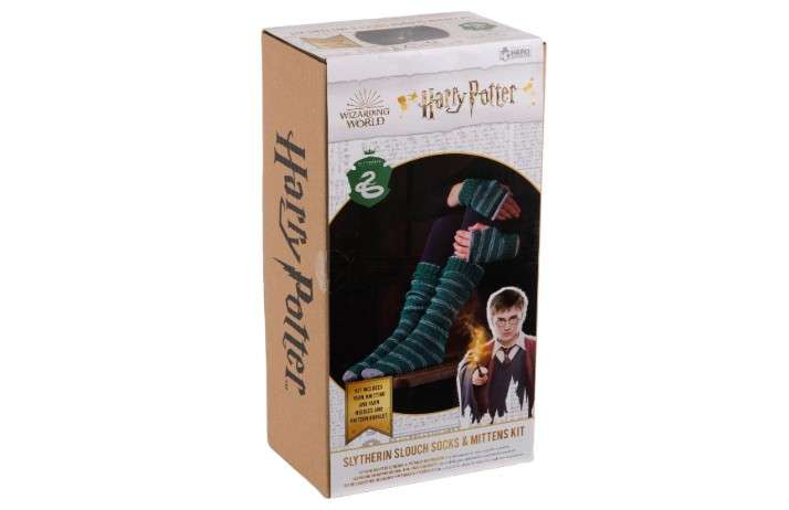 Hero Collector Hogwarts Slytherin Slouch Socks and Mittens Knitting Kit | Harry Potter Wizarding World Knitting Kits
