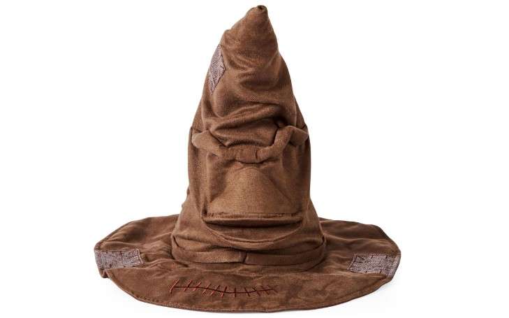 Wizarding World Harry Potter, Talking Sorting Hat with 15 Phrases for Pretend Play, Kids Toys, Accessory for Halloween Costumes for Girls & Boys