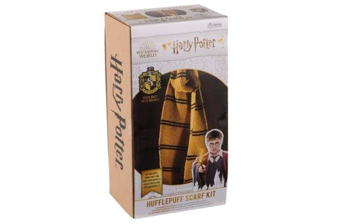 Hero Collector Hogwarts Hufflepuff House Scarf | Wizarding World Knitting Kits
