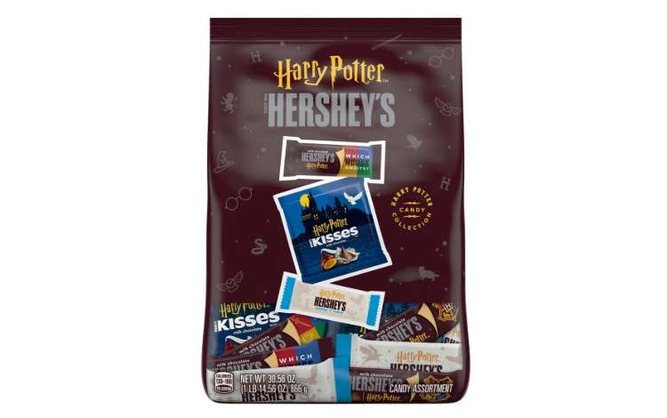 Hershey's Harry Potter Candy Collection - 30.56 oz Bag - Classic Hershey Flavor with a Fun Twist - Great to Share with Friends and Family
