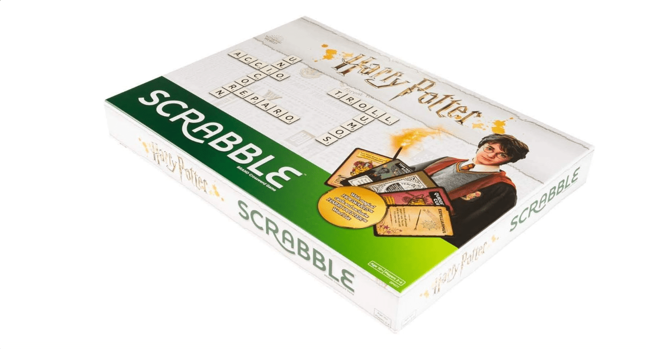 Mattel Games Scrabble Harry Potter Board Game, Crossword Strategy Game for Kids and Adults, 2 to 4 Players, DPR77,37.2 x 26.8 x 4.7 cm