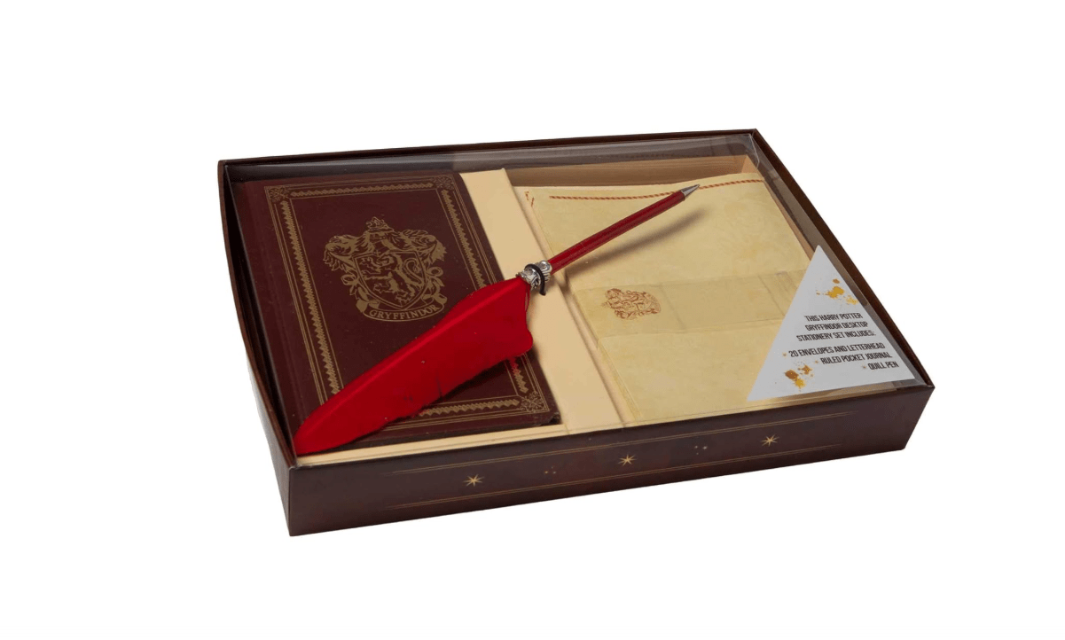 Harry Potter: Gryffindor Desktop Stationery Set (With Pen)