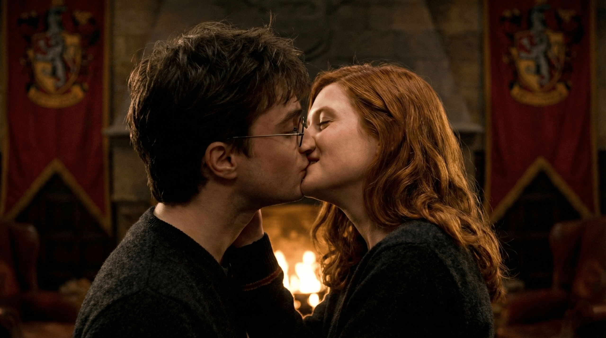 Harry Potter and Ginny Weasley first kiss in Gryffindor common room from Half-Blood Prince