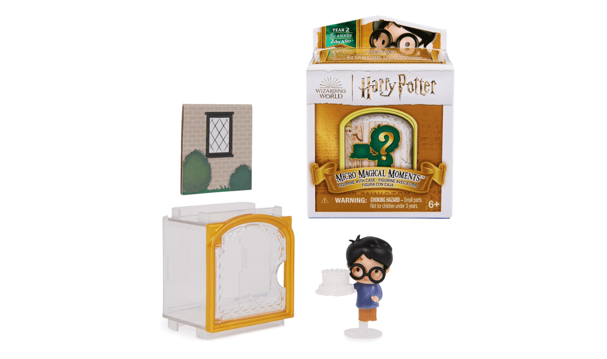 Wizarding World Harry Potter Micro Magical Moments Surprise Collectible Figure with Display Box (2nd School Year at Hogwarts), Approx. 3.8 cm Tall, Toy for...
