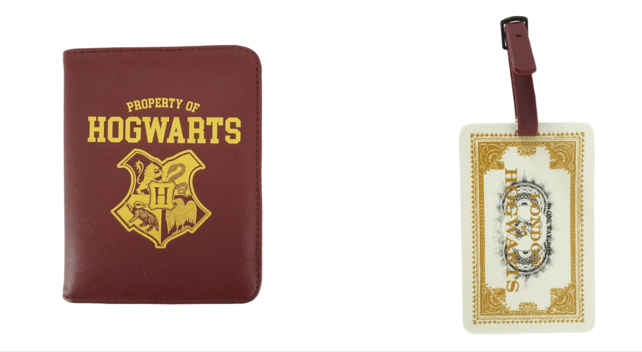 Harry Potter Molded Luggage Tag and Passport Set (2-Pc)