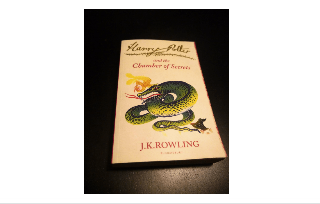 Harry Potter and the Chamber of Secrets: Signature Edition
