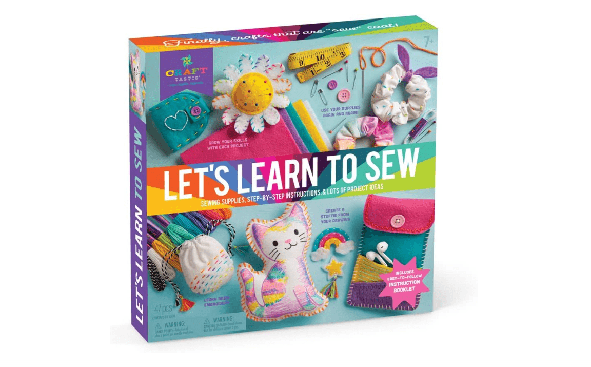 Craft-Tastic Let’s Learn to Sew – Mini Sewing Kit, Arts and Crafts, Art Supplies, Embroidery Kit for Beginners, Includes Sewing Supplies, Easy-to-Follow...