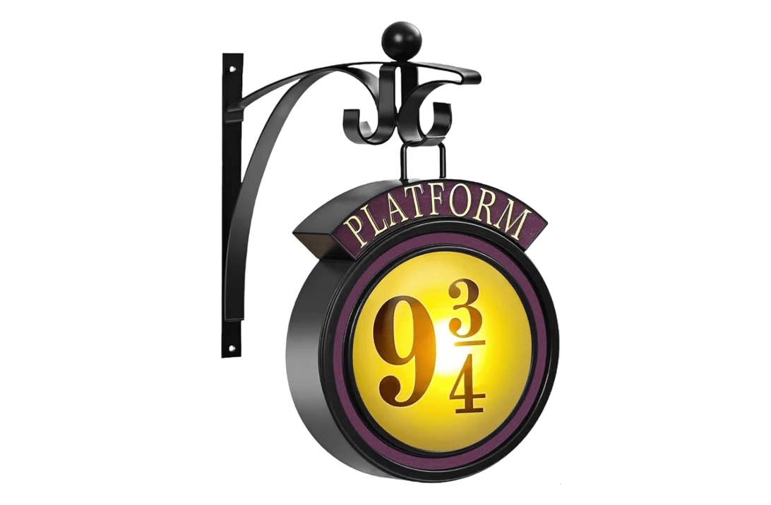 otusopy Vintage Platform 9 3/4 Night Light, Hanging Platform 9 3/4 Sign Wall Light, Home Decor 9 ¾ Sign Lights Decoration, Halloween Christmas Gift for...