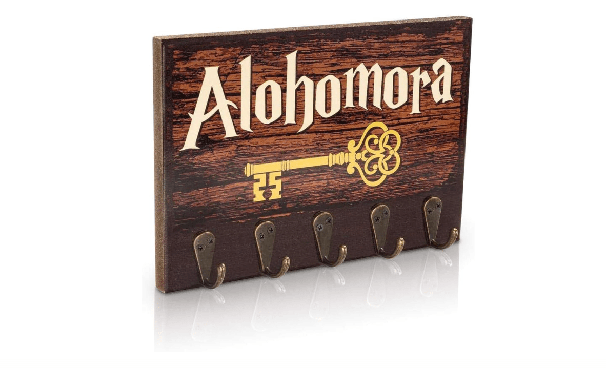 getDigital Alohomora Key Rack | Magical Home & Office Decor Key Holder with 5 Metal Hooks | Also Suitable as a Hanger for Clothes, Bags or Dog Leashes