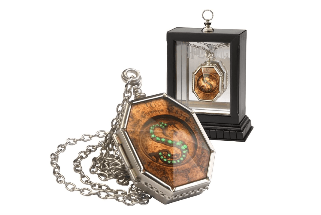 The Noble Collection The Horcrux Locket 