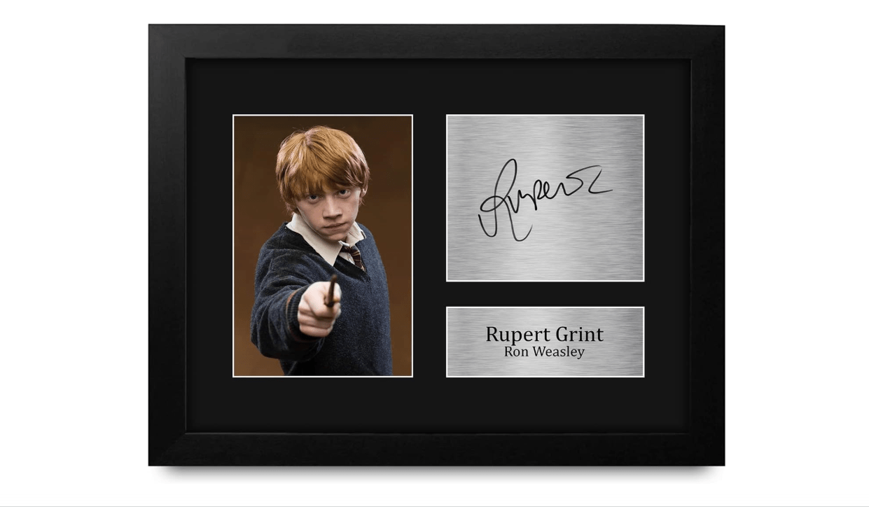 HWC Trading Rupert Grint Gift USL - Framed and Signed Autograph Print from Ron Weasley, US Letter Size