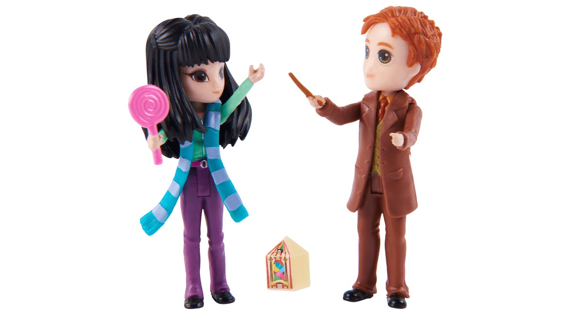 Wizarding World Harry Potter, Magical Minis Cho Chang and George Weasley Figure Set with 2 Doll Accessories, Kids Toys for Ages 6 and up